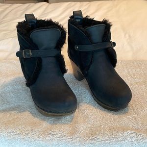 No. 6 shearling booties, black, size 7, size 37